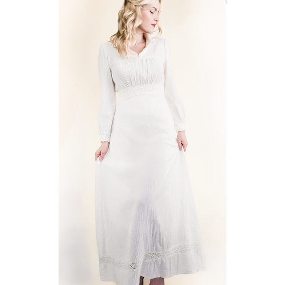 70s Ivory Cotton Gauze Crochet Trim VTG Maxi Dress - Picture 11 of 16